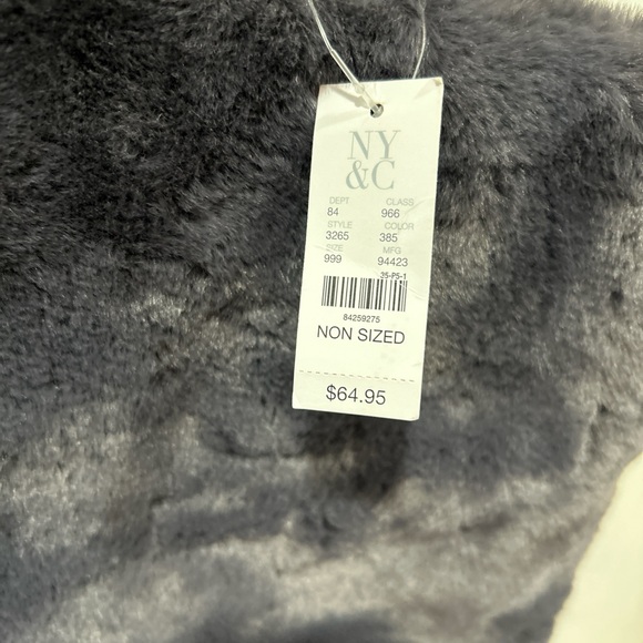 NY&C Faux Fur Tote Bag – Gray – NWT - Picture 5 of 8